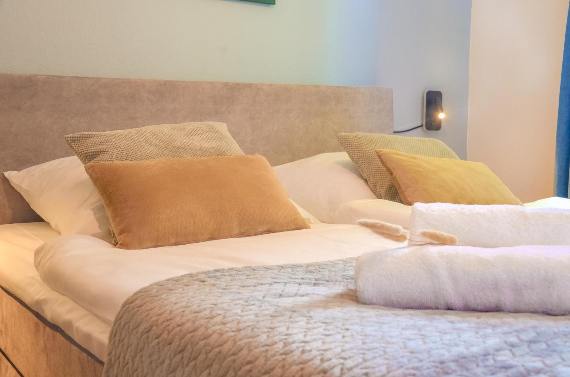 Milpau Buer 2 - Modernes Apartment Mit Queensize-Bett, Netflix, Nespresso, Waschmaschine & Smart Tv Gelsenkirchen Extérieur photo