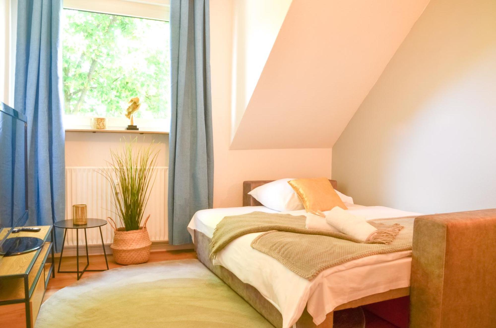Milpau Buer 2 - Modernes Apartment Mit Queensize-Bett, Netflix, Nespresso, Waschmaschine & Smart Tv Gelsenkirchen Extérieur photo